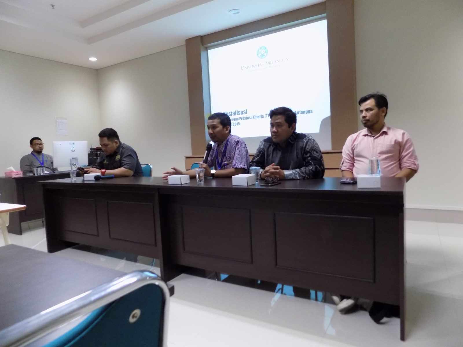 Sosialisasi sistem Tunjangan Prestasi Kinerja (TPK) di Fakultas Farmasi